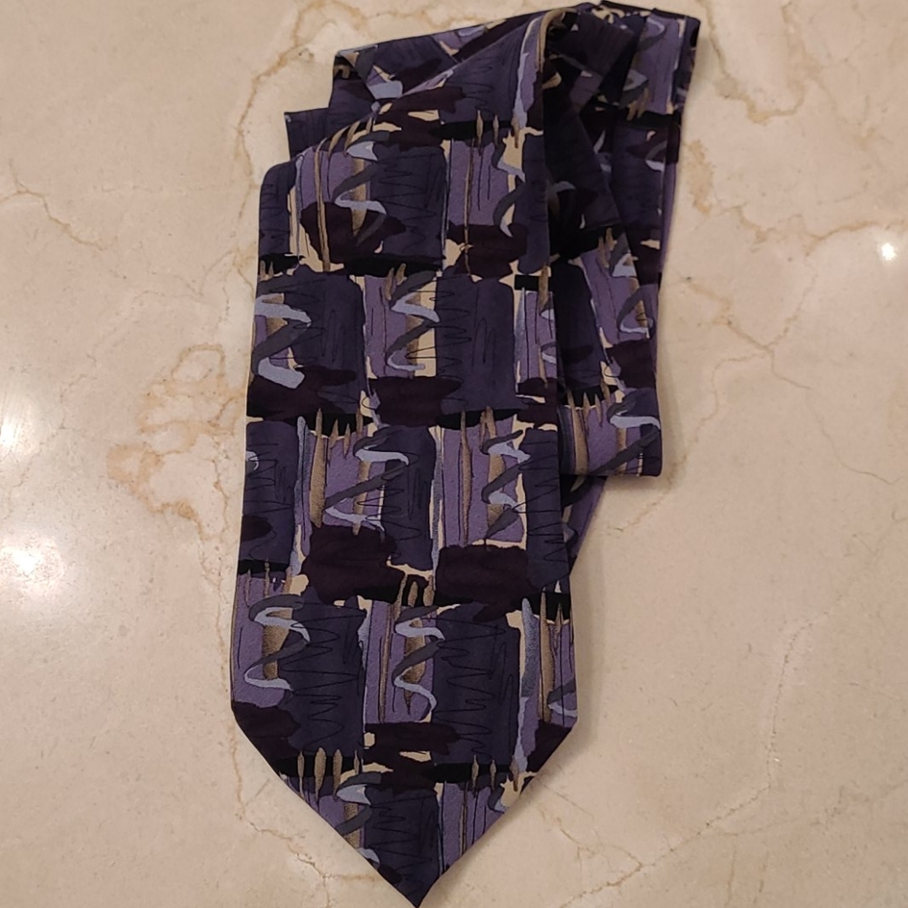 Mens silk tie